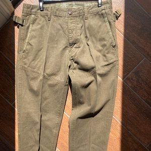 H&M Olive-Tapered Fit Jeans